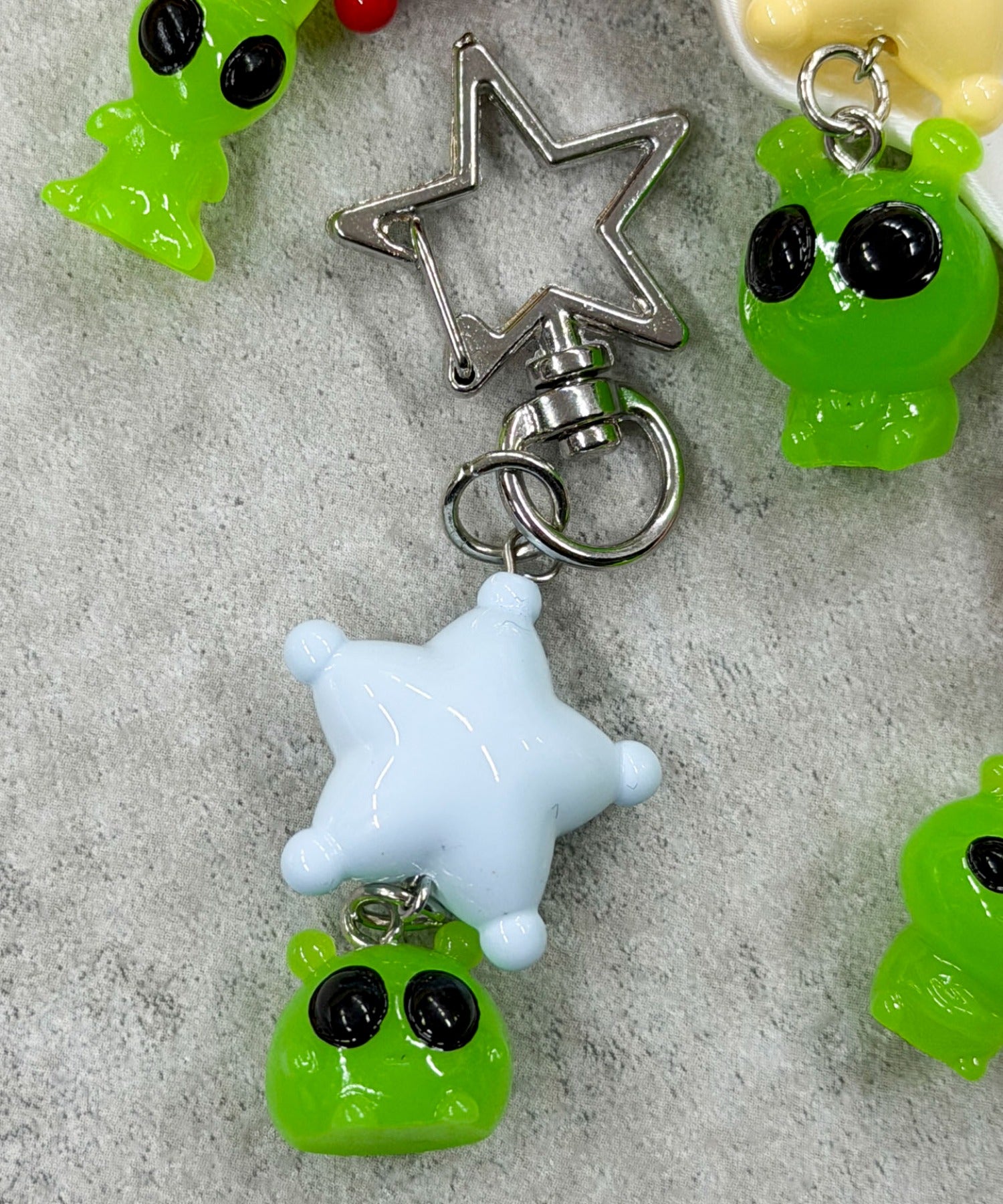 エイリアンスターキーホルダー｜WEGO（ウィゴー） – WEGO ONLINE STORE
