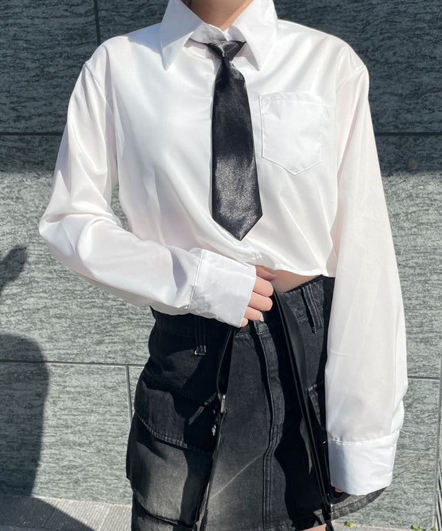 ネクタイSETショートシャツ【一部店舗限定】/ブラック　モデル:155cm F着用