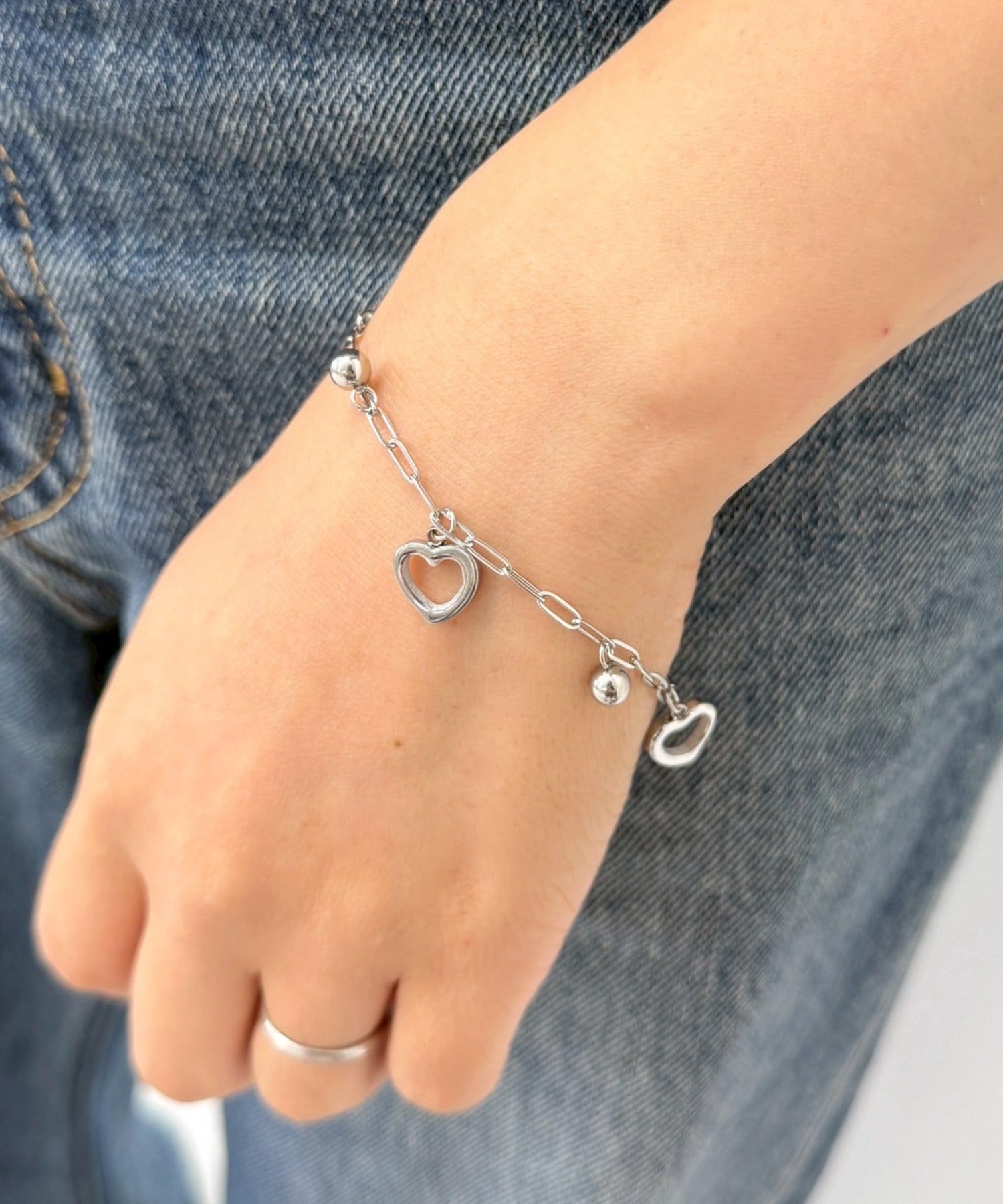 Dis Moi モチーフ ブレスレット Dis Moi モチーフ ブレスレット DisMoiディモア ブレスレット』