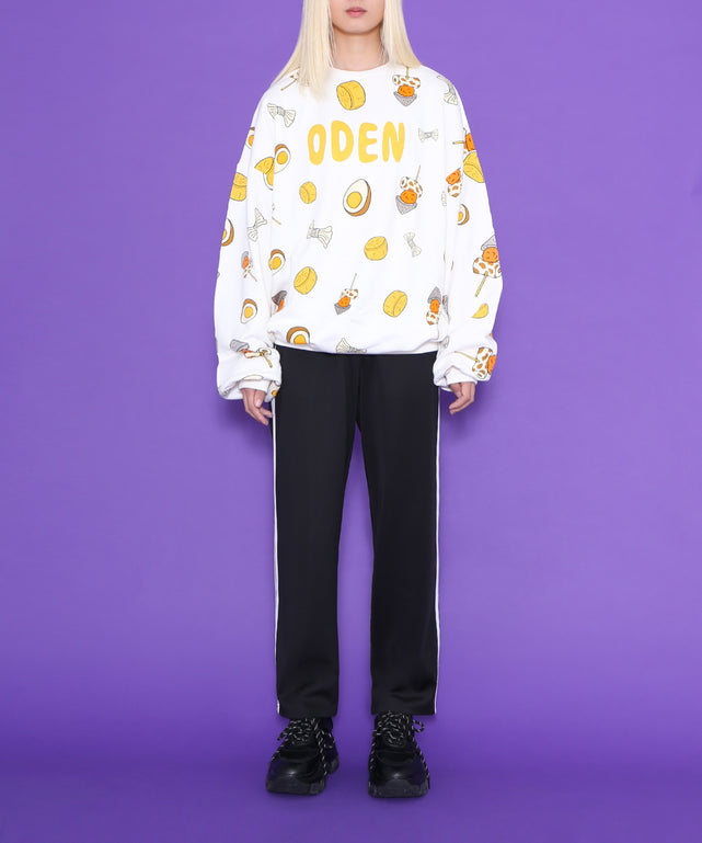 フード総柄スウェット