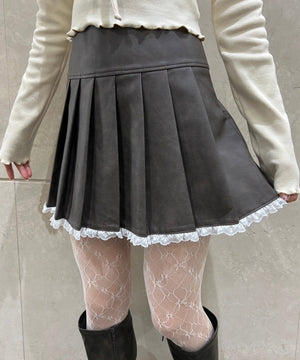 ブラウン モデル：160㎝ F着用