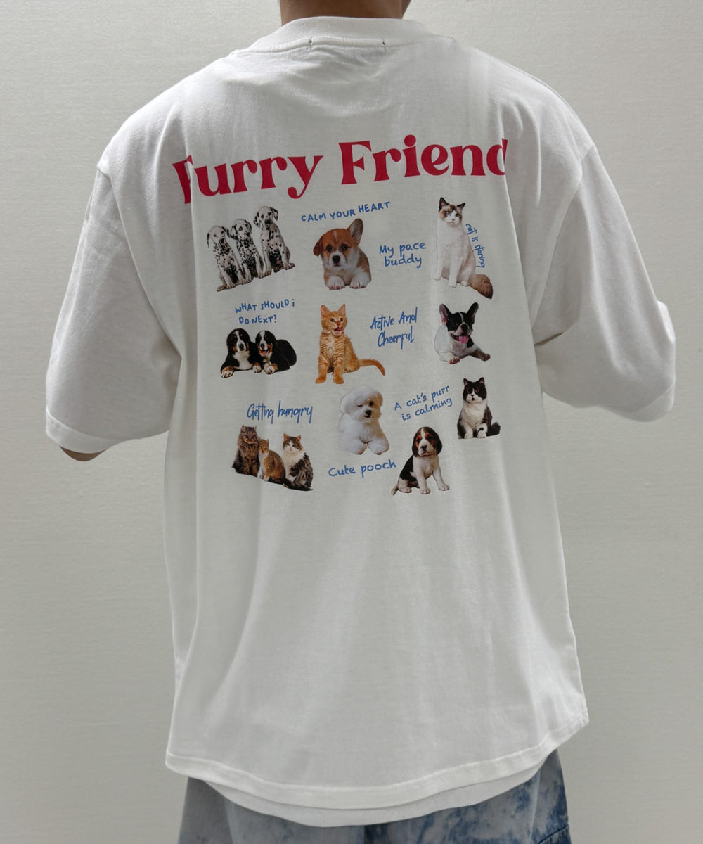 オフホワイト モデル：175cm M着用