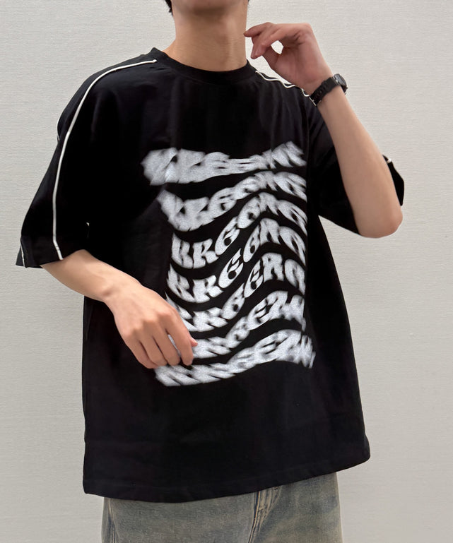 ブラック モデル：175cm M着用