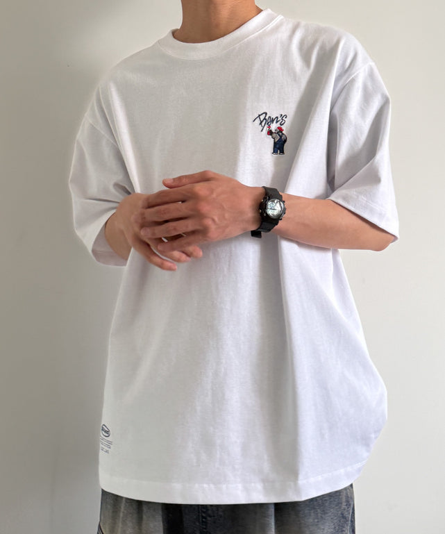 ホワイト モデル：175cm L着用