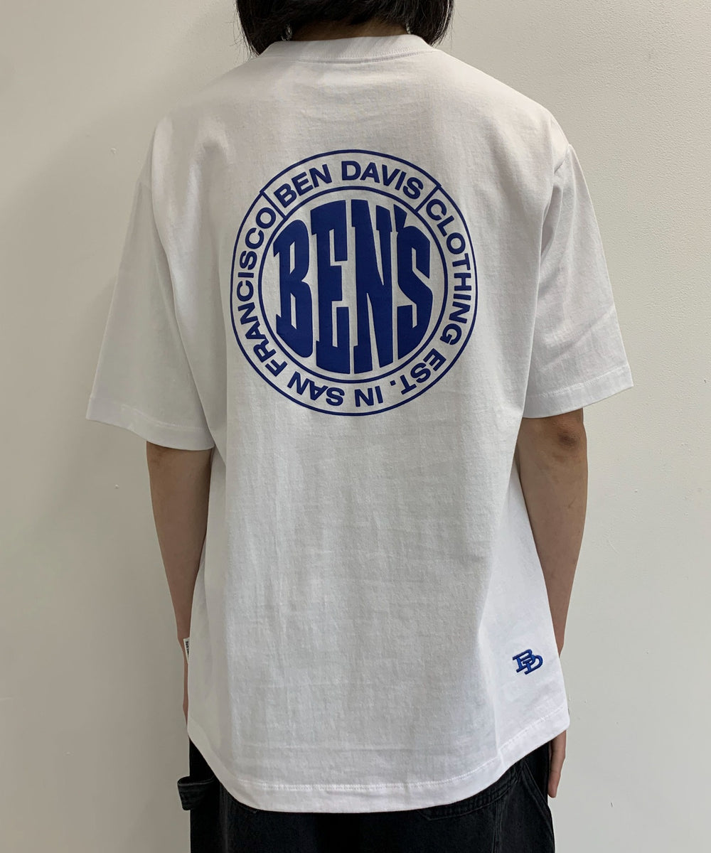 ホワイト　モデル：175㎝　L着用