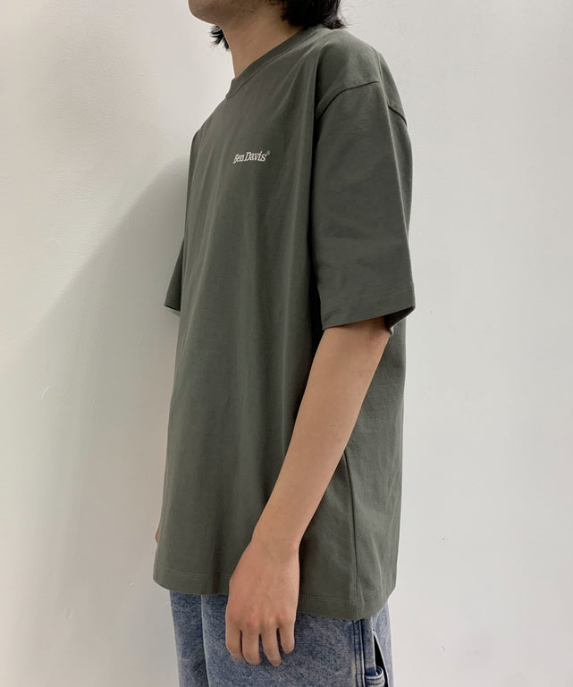 カーキ　モデル：175㎝　L着用