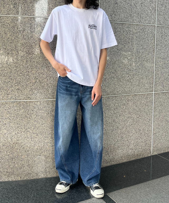 ホワイト モデル:175cm着用