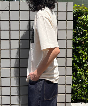 オフホワイト モデル:175cm Lサイズ着用