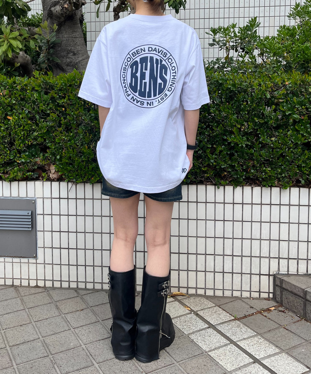 ホワイト モデル:165cm Lサイズ着用