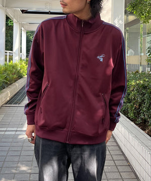 ワイン モデル:178cm Lサイズ着用