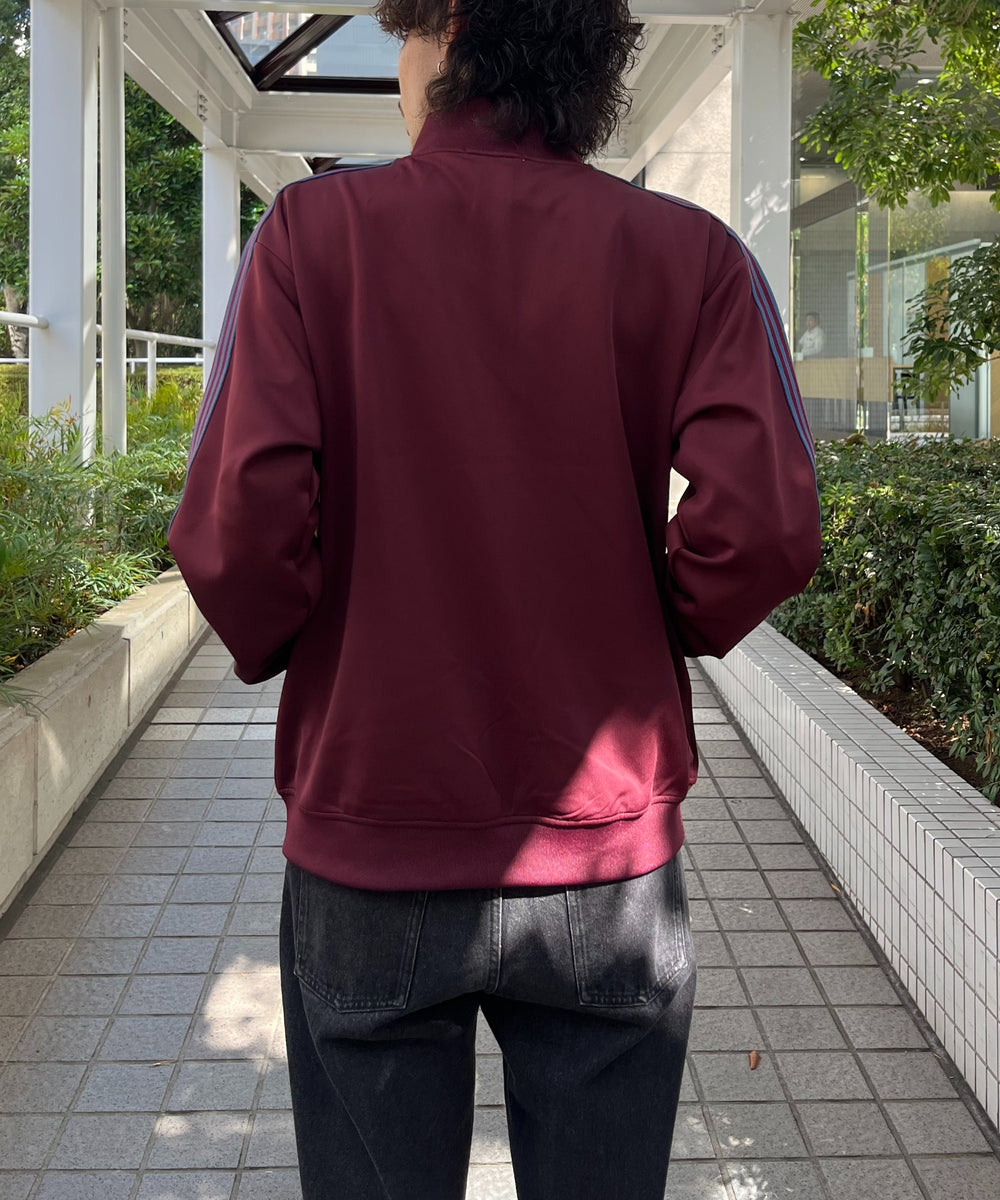 ワイン モデル:178cm Lサイズ着用