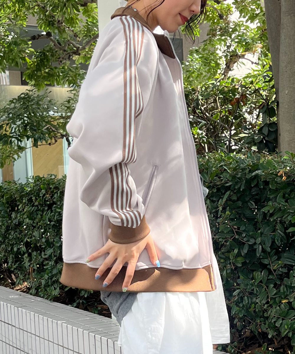 ベージュ モデル:165cm Mサイズ着用