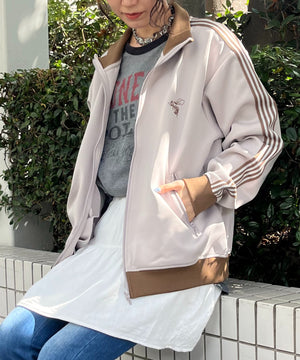 ベージュ モデル:165cm Mサイズ着用