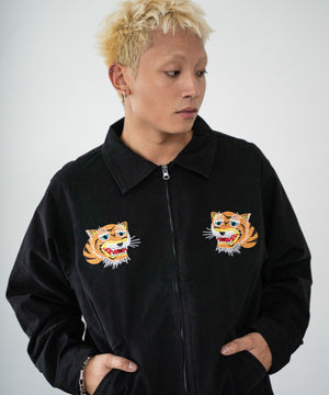 ブラック モデル：178cm L着用