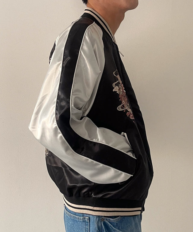 ブラックソノタ モデル：175cm L着用