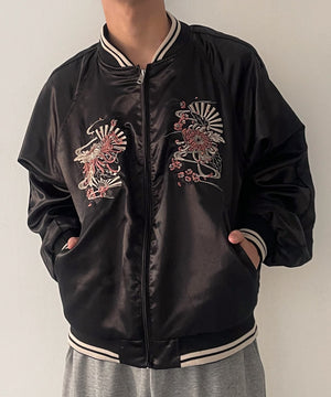 ブラック モデル：175cm L着用