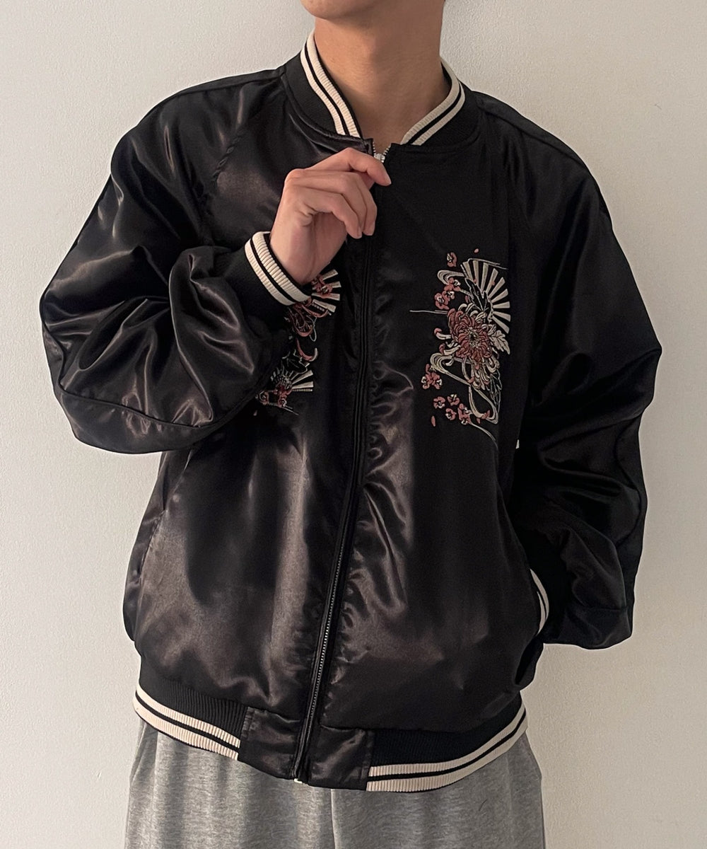 ブラック モデル：175cm L着用