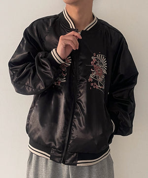 ブラック モデル：175cm L着用