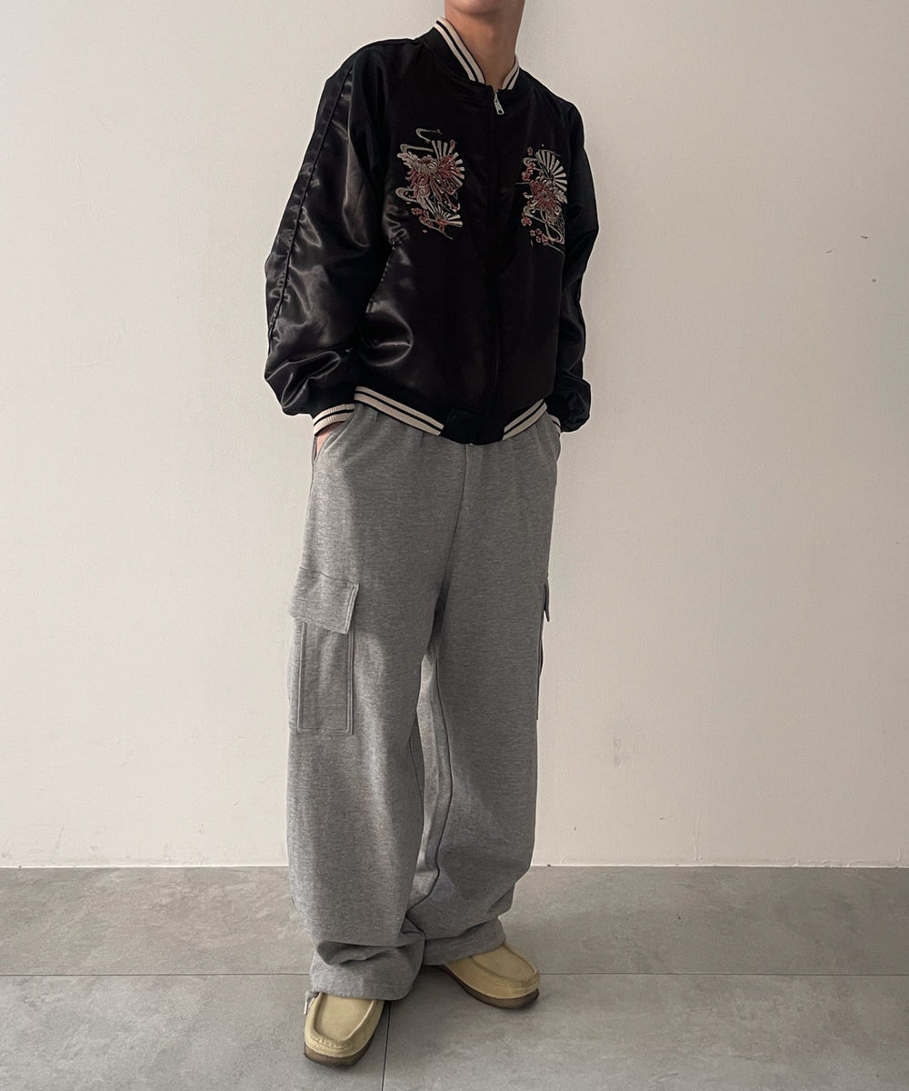 ブラック モデル：175cm L着用