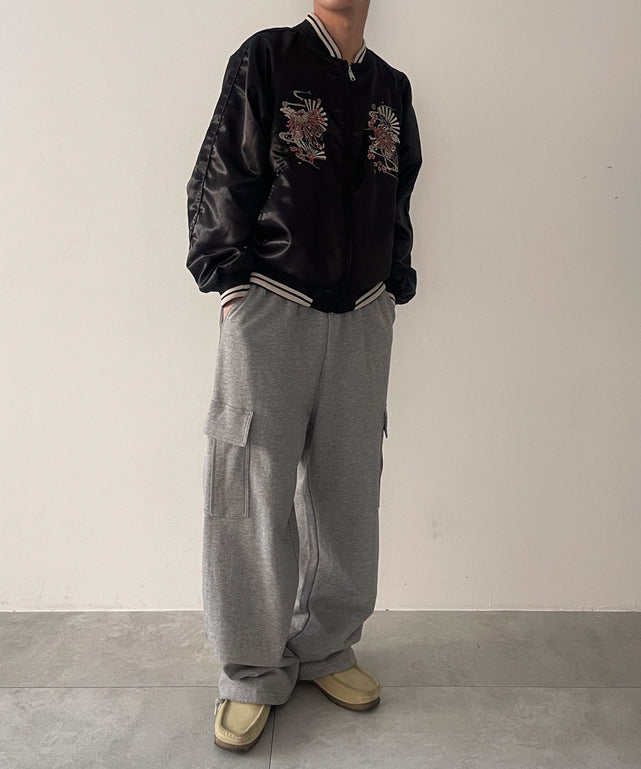 ブラック モデル：175cm L着用