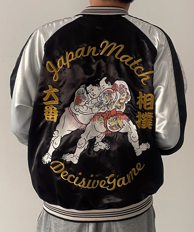 ブラック モデル：175cm L着用