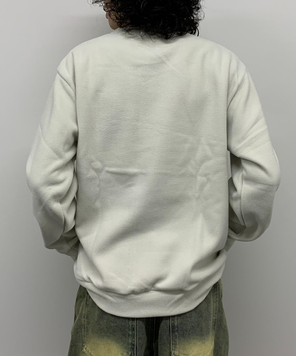 ホワイトアイボリー モデル:175cm Lサイズ着用