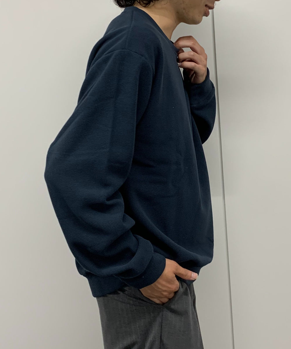 ネイビー モデル:175cm Lサイズ着用