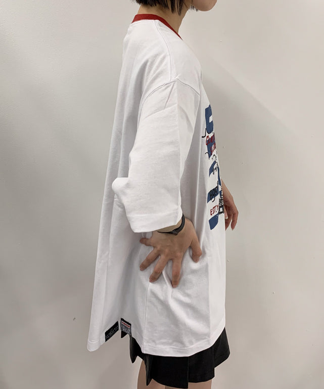 レッド モデル：165cm L着用