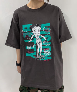 チャコール モデル：165cm L着用