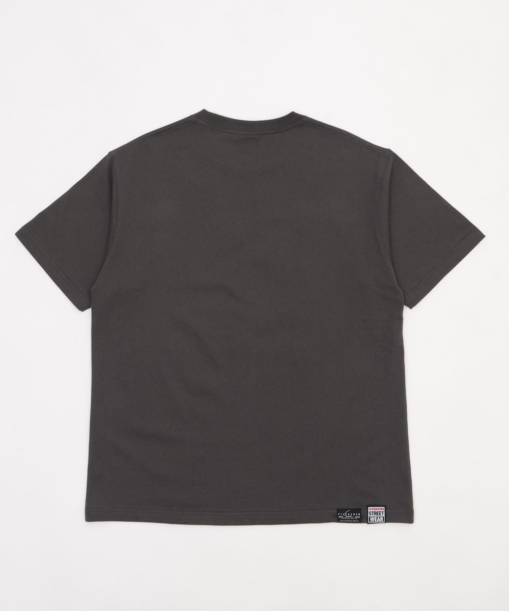 VISION BETTYグラフィックT