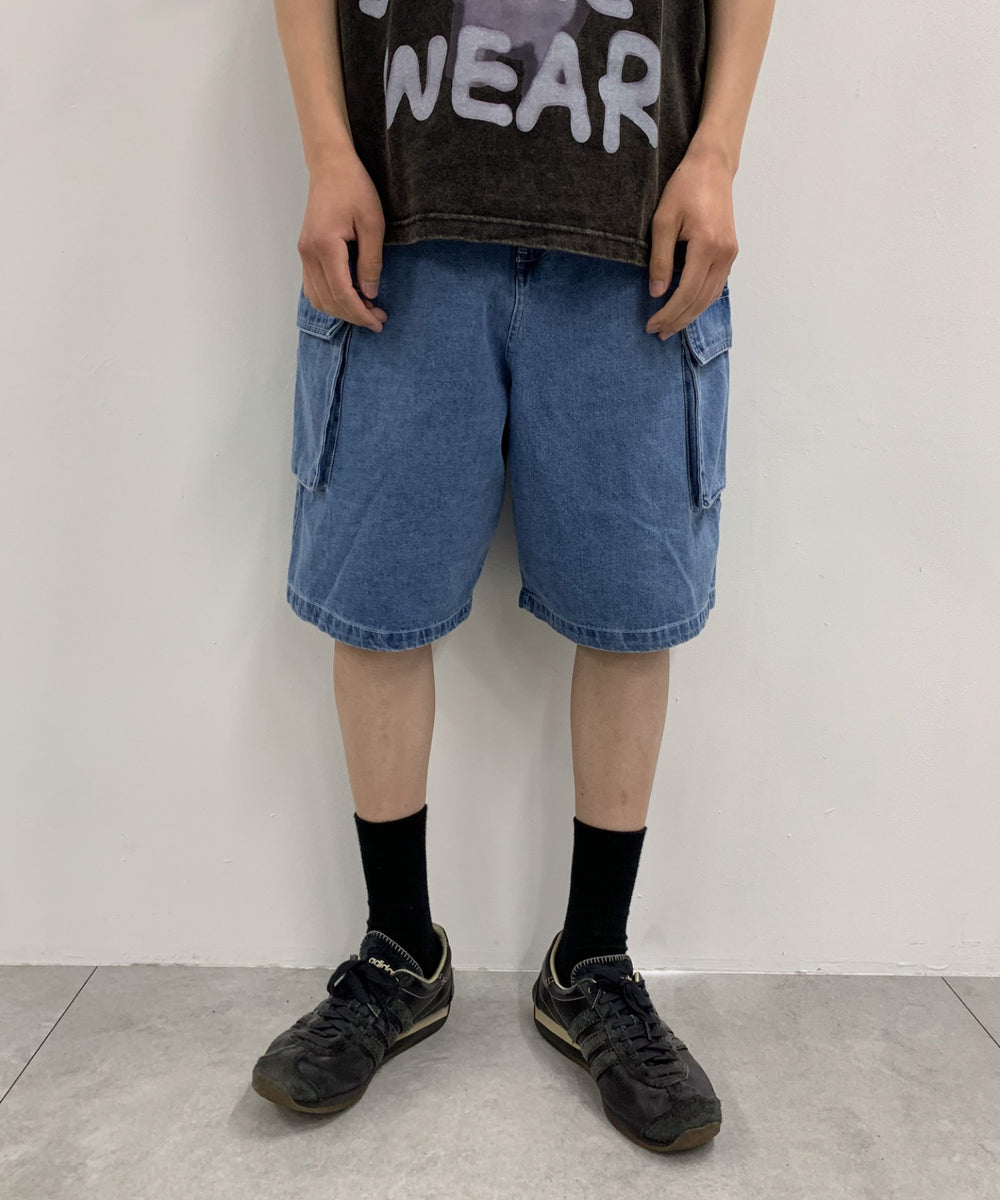 サックス モデル：175cm L着用