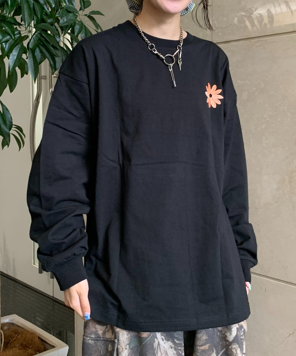 ブラック モデル:165cm Lサイズ着用