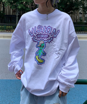 ホワイト　モデル:165cm Lサイズ着用