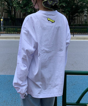 ホワイト　モデル:165cm Lサイズ着用