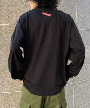 ブラック　モデル:175cm Lサイズ着用