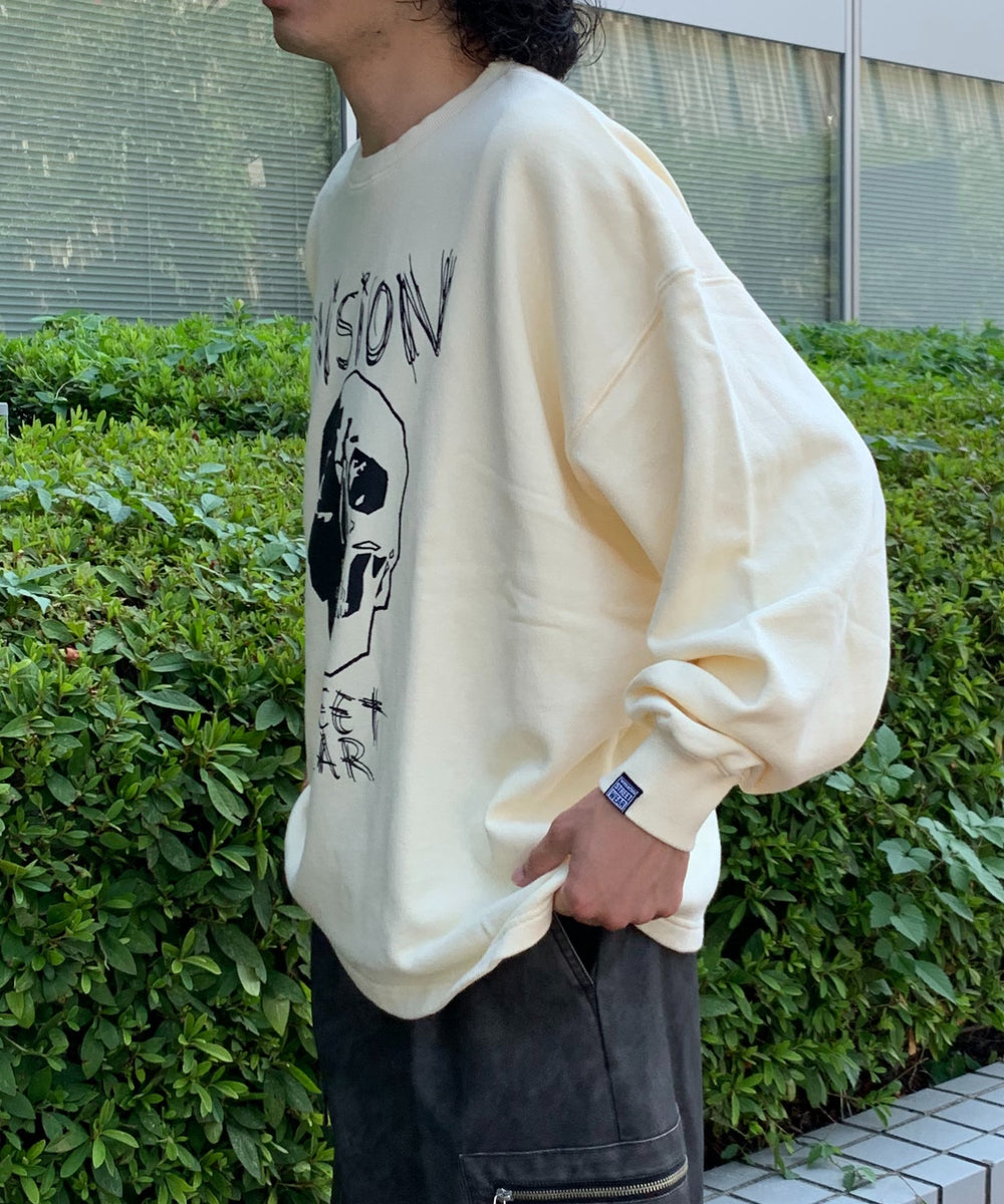 オフホワイト モデル:175cm Lサイズ着用