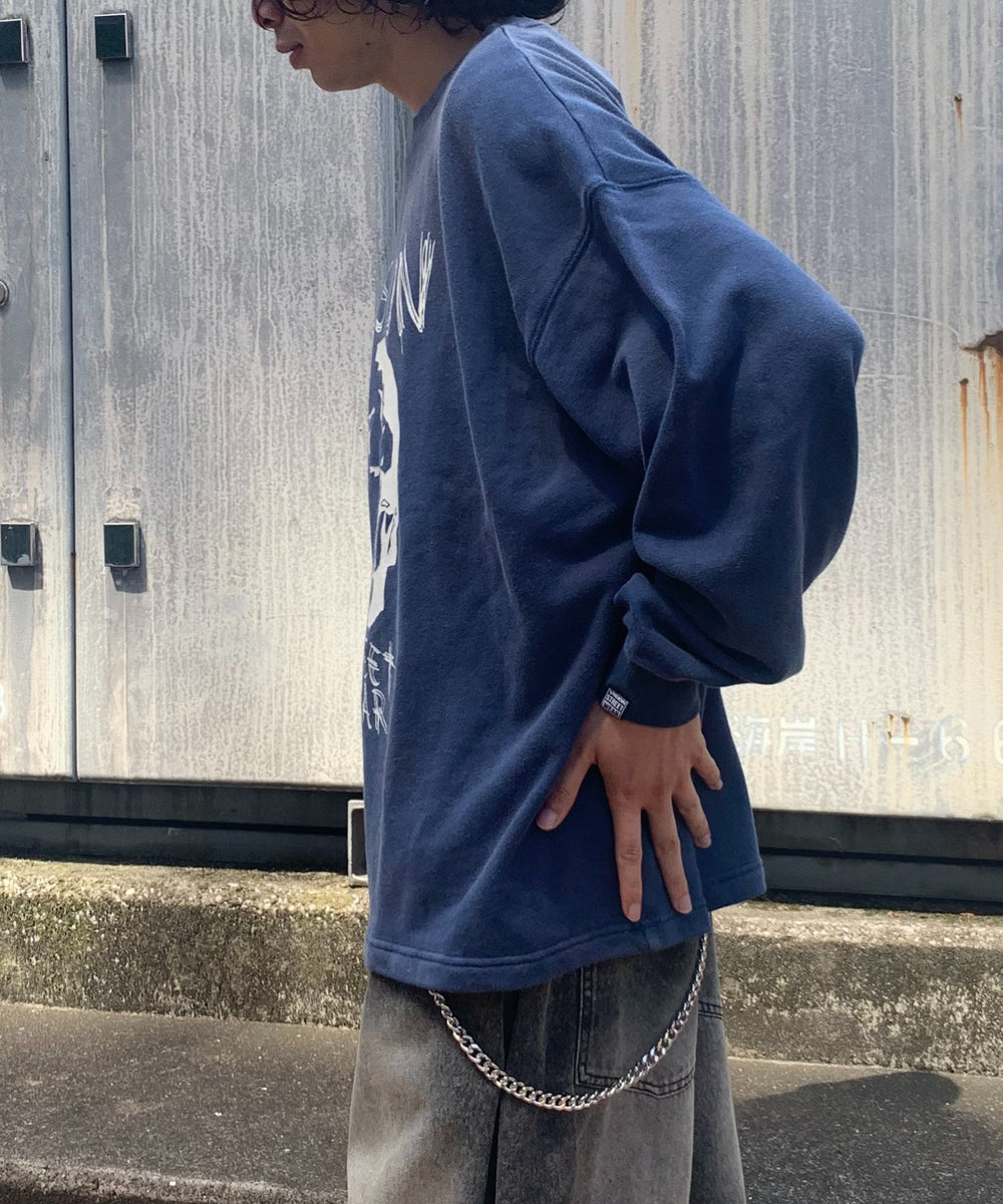 ネイビー モデル:175cm Lサイズ着用