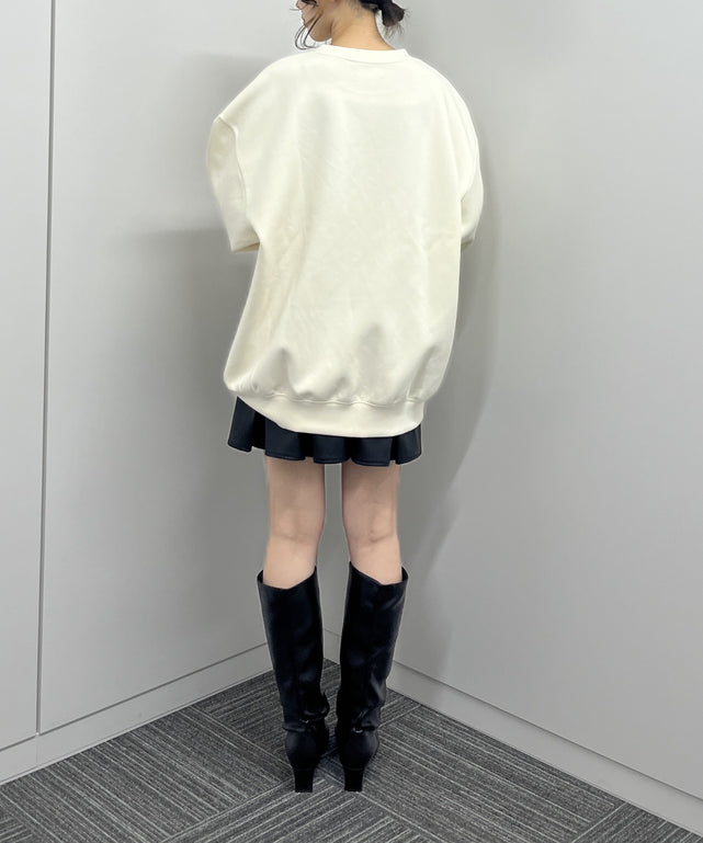 オフホワイト モデル:165cm Lサイズ着用