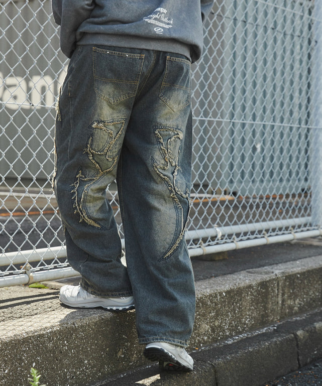 デニム淡加工 モデル：178cm L着用