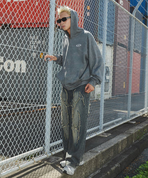 デニム淡加工 モデル：178cm L着用