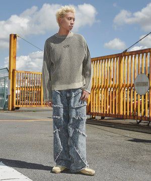 デニム淡加工 モデル：178cm L着用