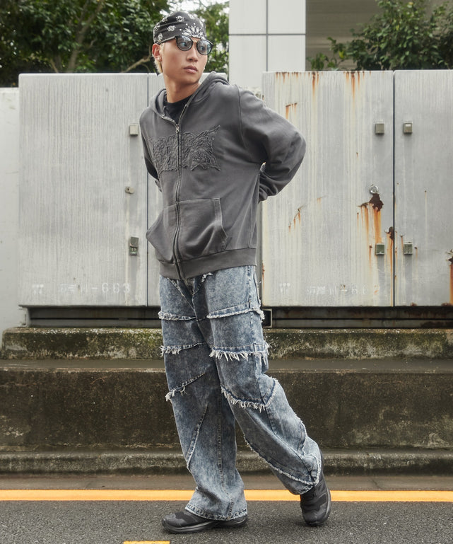 デニム淡加工 モデル：178cm L着用