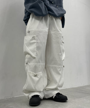 ホワイト モデル：175cm L着用