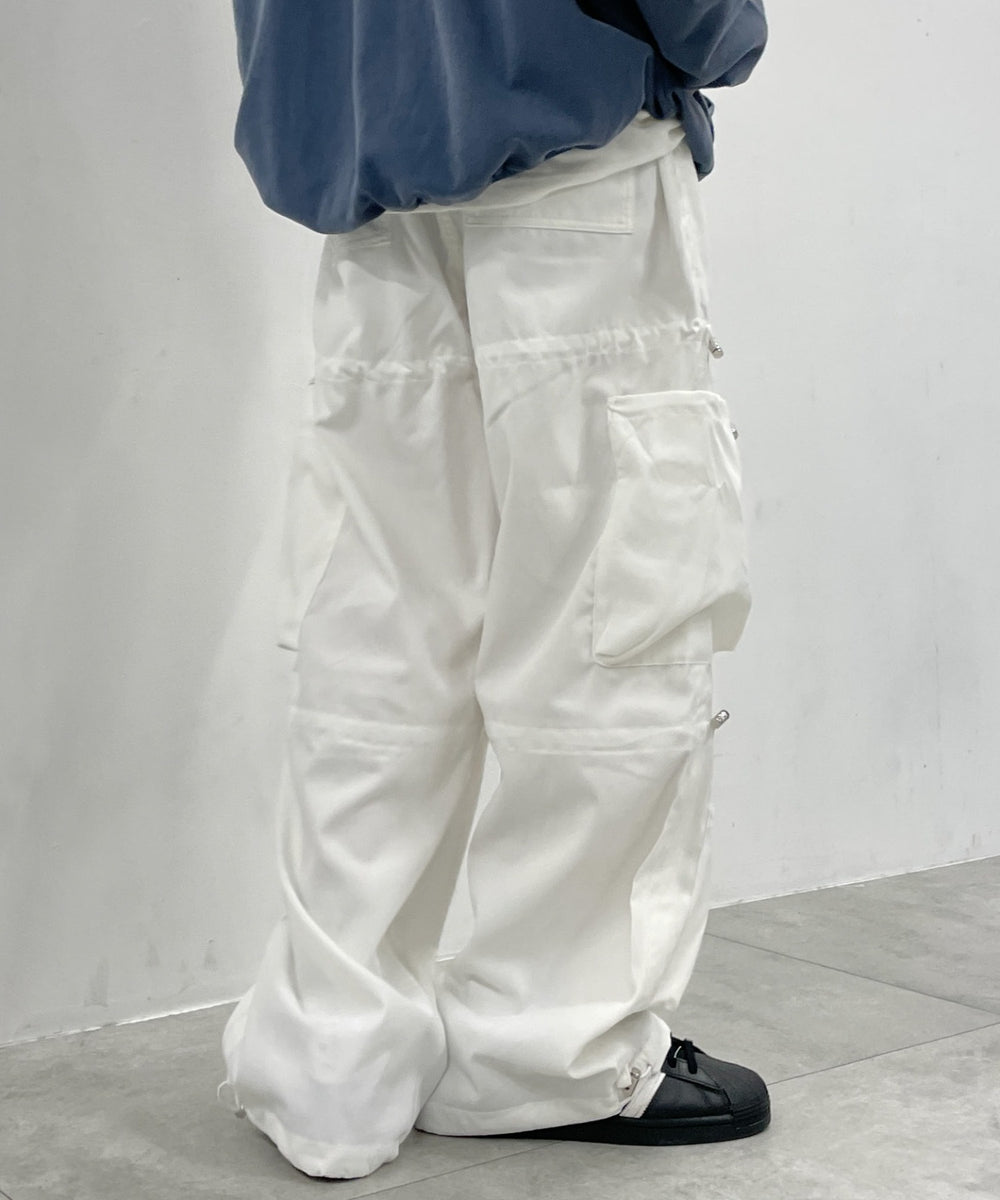 ホワイト モデル：175cm L着用