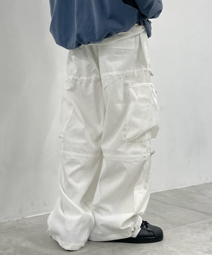 ホワイト モデル：175cm L着用