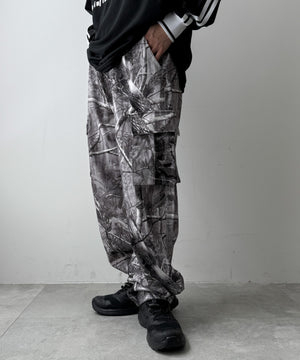 柄2 モデル：171cm L着用