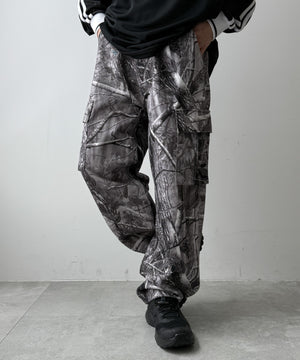 柄2 モデル：171cm L着用