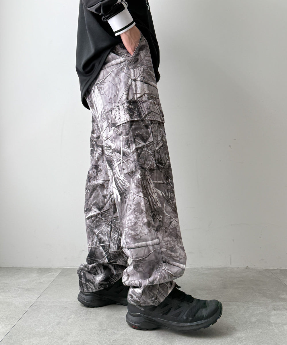 柄2 モデル：171cm L着用