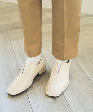 アイボリー(ホワイトアイボリー)