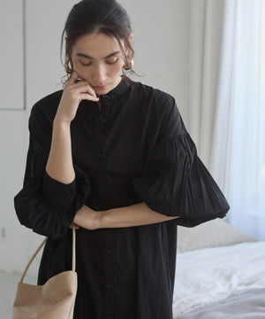 ギャザースリーブシャツワンピース